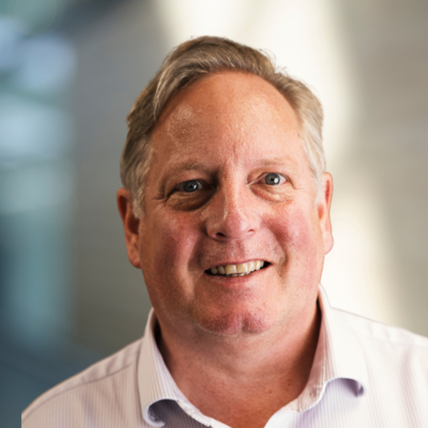 Headshot of BRUCE ELLIOTT